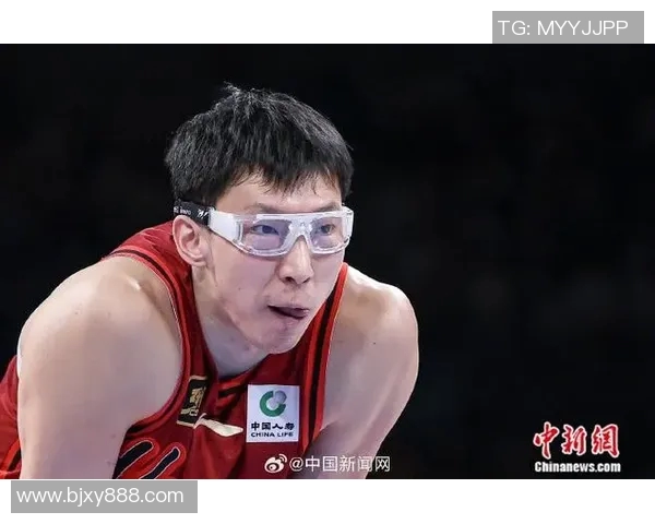 周琦谈受伤后复出经历眼睛模糊躺了五天直接上场比赛的感受 周琦谈受伤后复出经历眼睛模糊躺了五天直接上场比赛的感受